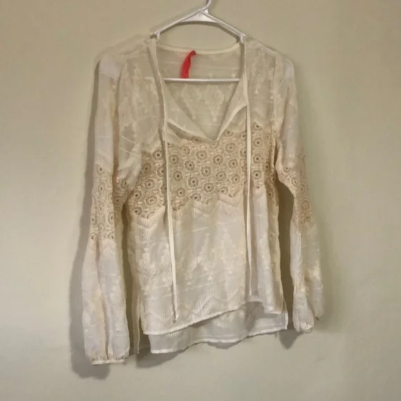 Eight sixty boho cream lace long sleeve top size small - Picture 2 of 7